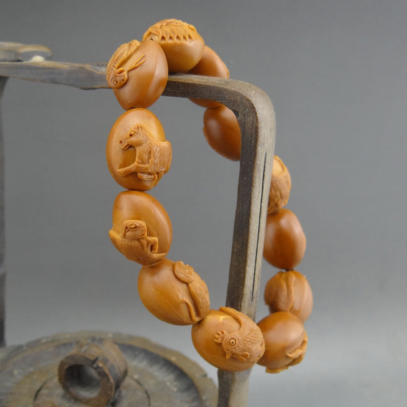 核雕名家戴红琴《十二生肖》