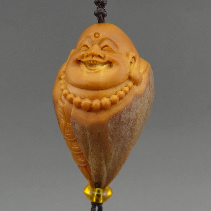 核雕名家周义清作品《弥勒》