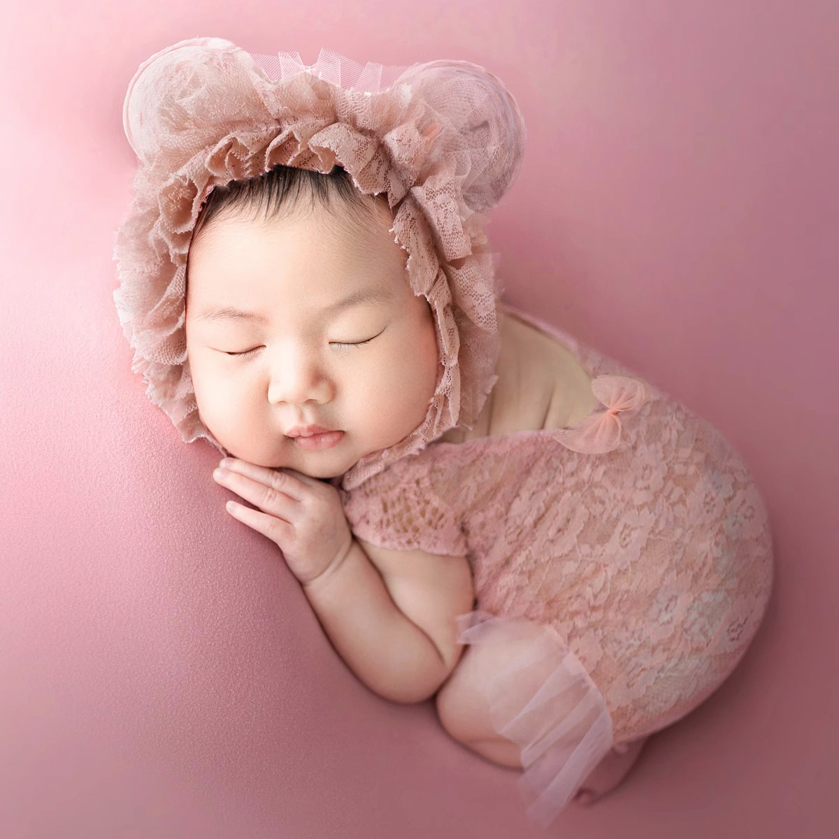 新生儿摄影服装宝宝拍照蕾丝帽子衣服影楼道具婴儿月子照相写真服