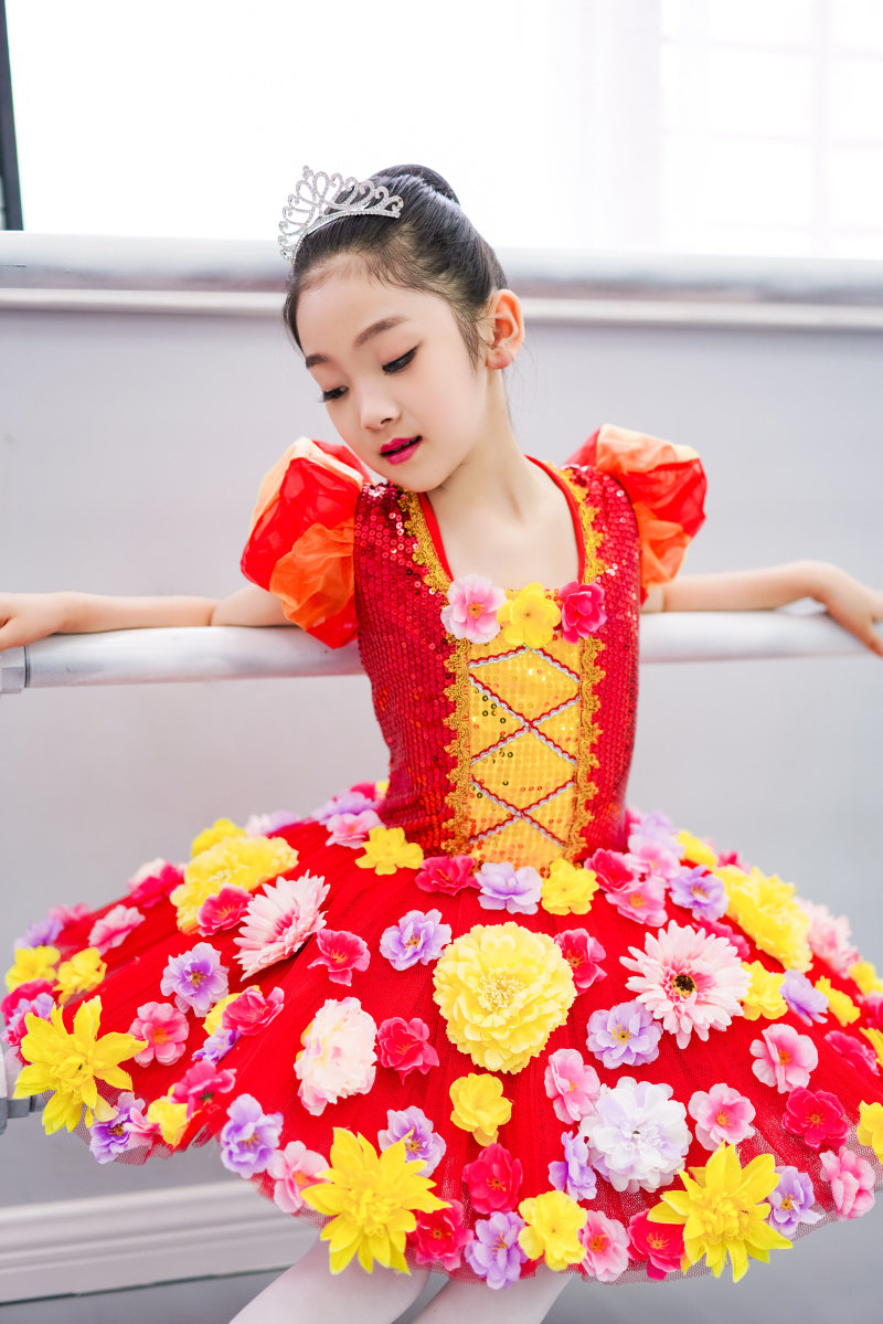 儿童演出服女童蓬蓬纱裙表演服亮片舞蹈服红色已售32元优惠券新品淘宝