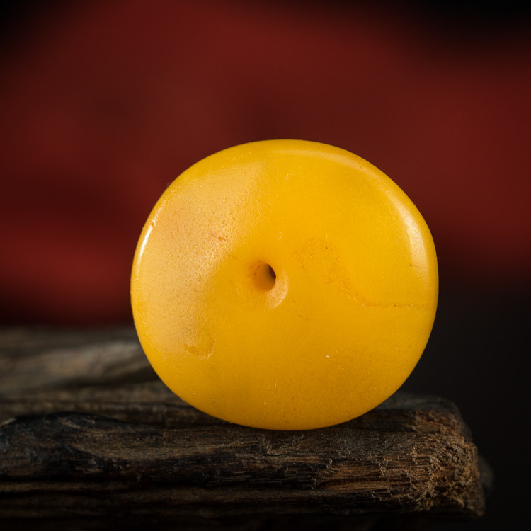 老蜜蜡吊坠收藏