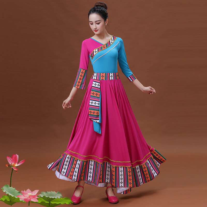 新款广场舞服装藏族舞蹈服女长袖长裙印花民族风跳舞服表演演出服