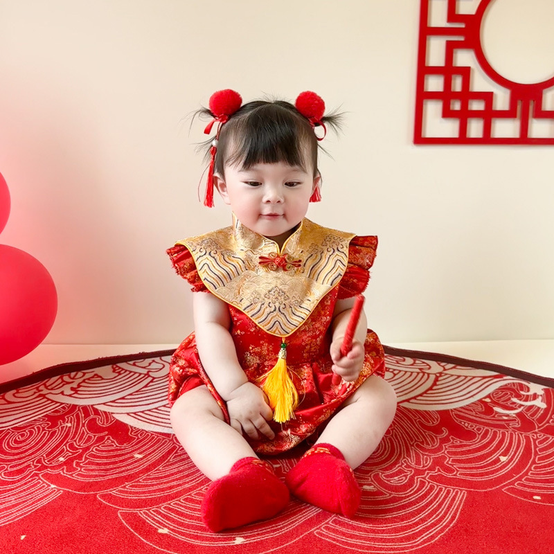 女宝宝周岁抓周宴会礼服中国风中式满月唐装汉服喜庆儿童婴儿服装