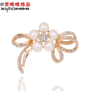 Smile bags mail bow Pearl rhinestone brooch women''s high-end brooch pin Korean brooch jewelry