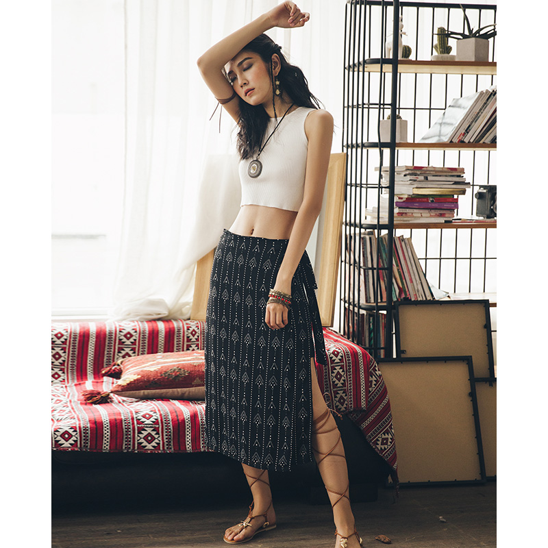 Mi ancient Bohemia Ethnic style skirt summer Single chip skirt Chiffon Half skirt Body longuettein the Women's clothing/Boutique , Skirts category - from Buy2taobao.com to provide professional Taobao agent buy service