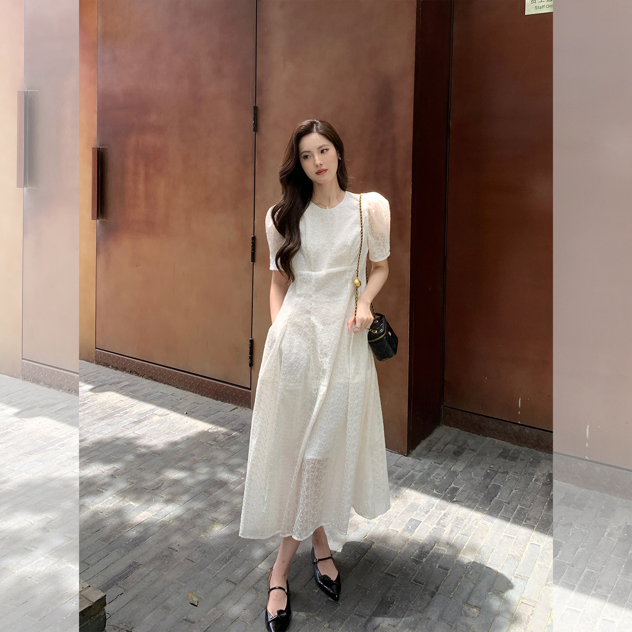 Rucoo 法式温柔风白色刺绣连衣裙女夏季圆领泡泡袖收腰显瘦长裙子