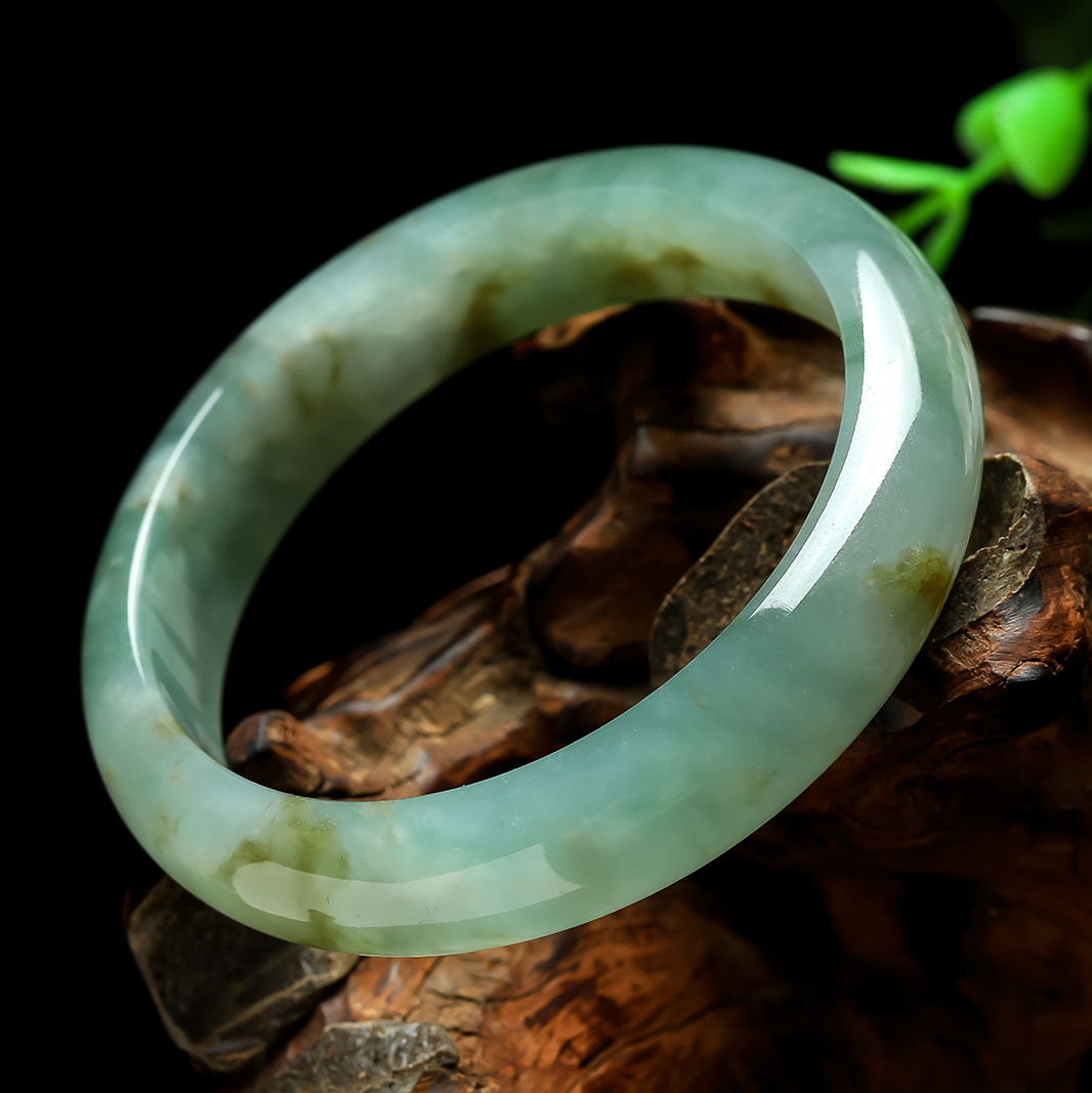 老坑冰糯种起胶感飘黄翡手镯内径57mm 59.28g