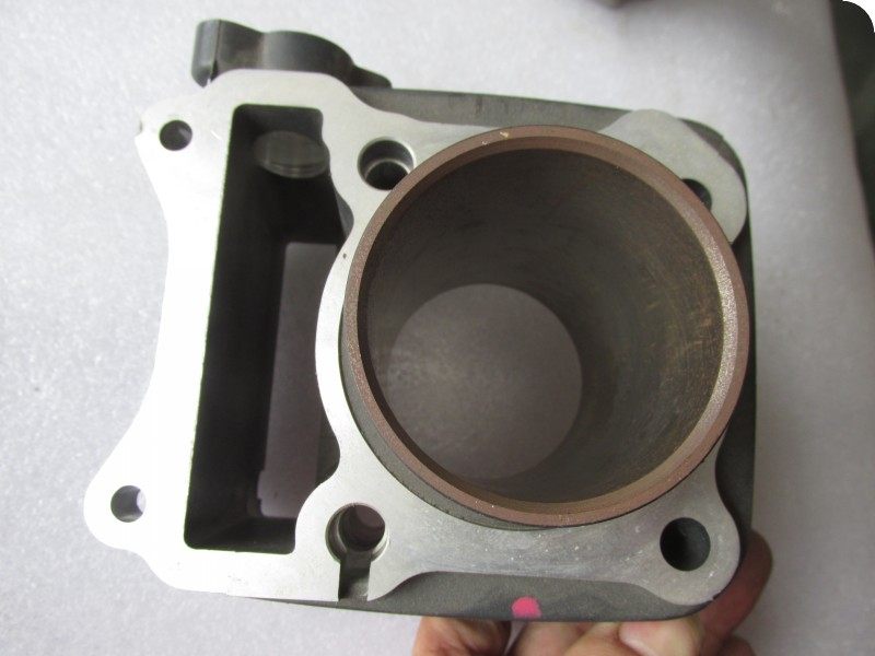 进口日本铃木王中王gsr125气缸套缸