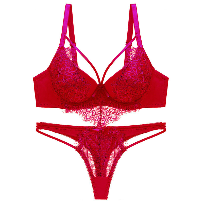 日系蕾丝性感文胸套装新款本命年红色内衣女性定型聚拢胸罩丁字裤