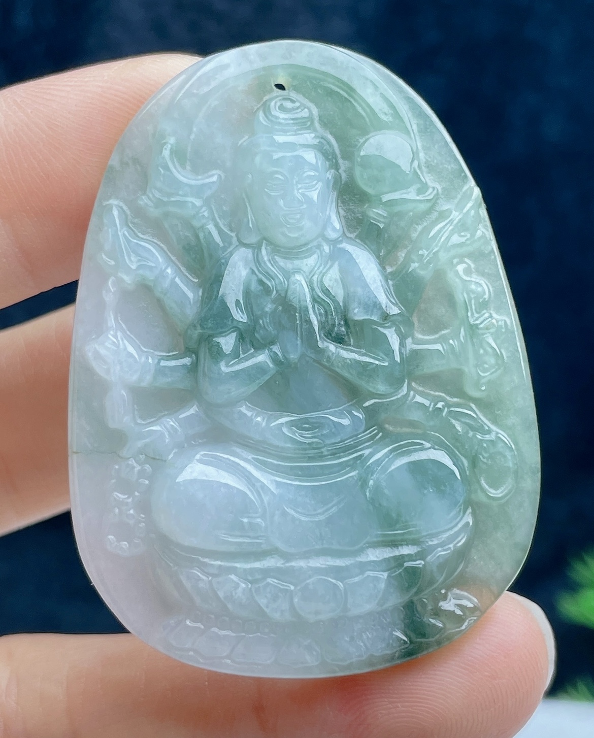 缅甸老坑天然a货冰糯种双彩紫底翡翠千手观音吊坠山水意境观音牌