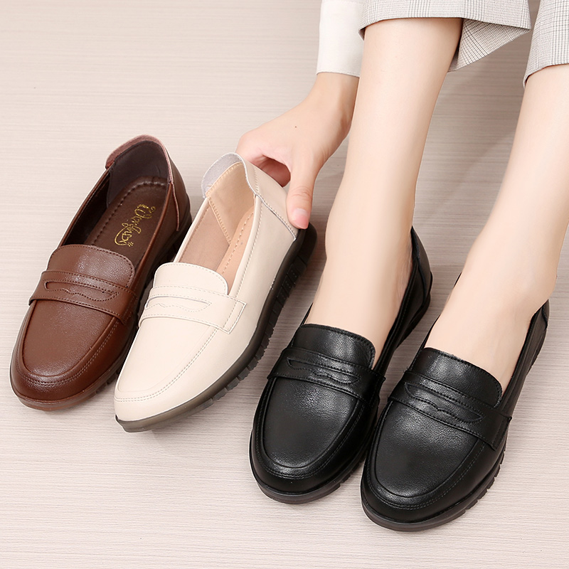 旺奈真皮妈妈鞋单鞋女舒适软皮牛筋底大码女鞋中年一脚蹬女士皮鞋