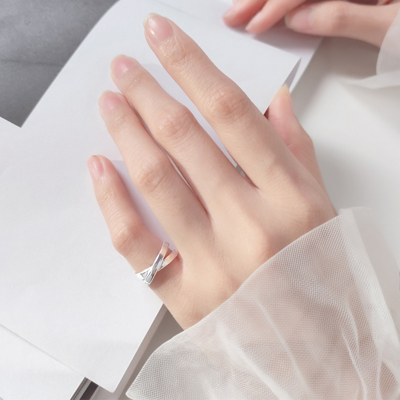 洛奇 s925银戒指女韩版小清新甜美气质光面交叉开口尾戒手饰品优惠券