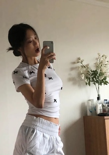 ㊣韩国正品代购24夏新款chic女人可爱蝴蝶结装饰甜美显瘦短袖T恤