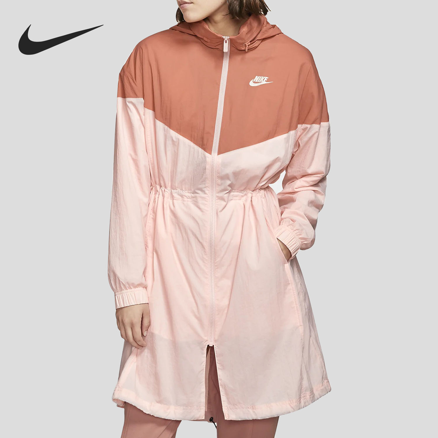 Nike/耐克正品新款女子休闲防风连帽防晒长款皮肤外套皮肤 BV3688