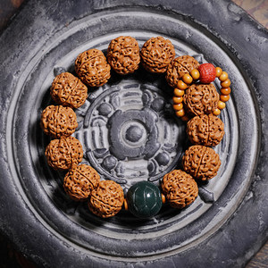 尼泊尔大金刚菩提子手串男文玩配饰藏式爆肉龙纹玛瑙手链盘玩佛珠