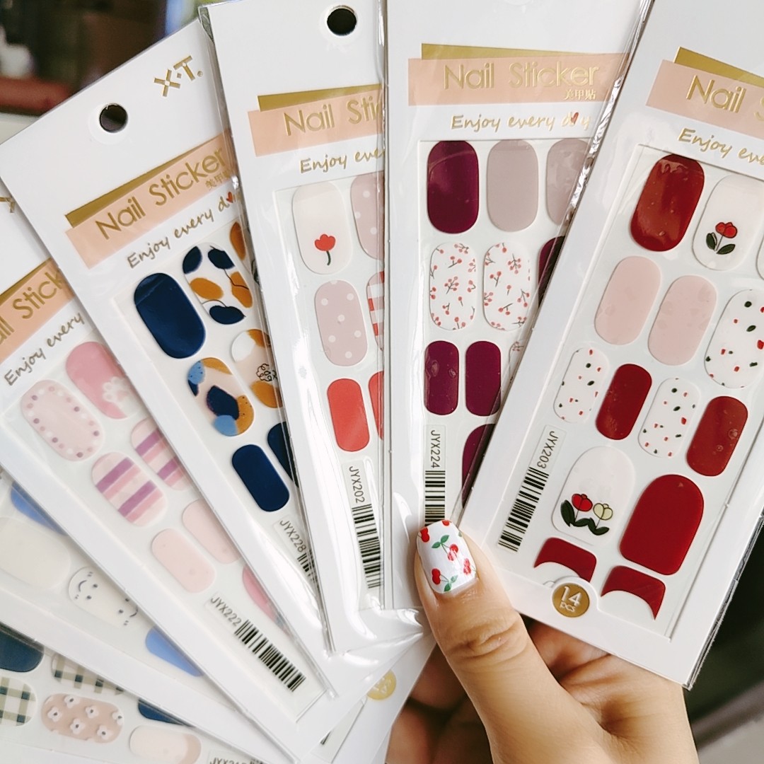 指甲贴指甲贴纸美甲全贴饰品草莓彩虹法式边撞色晕染几何图案可爱