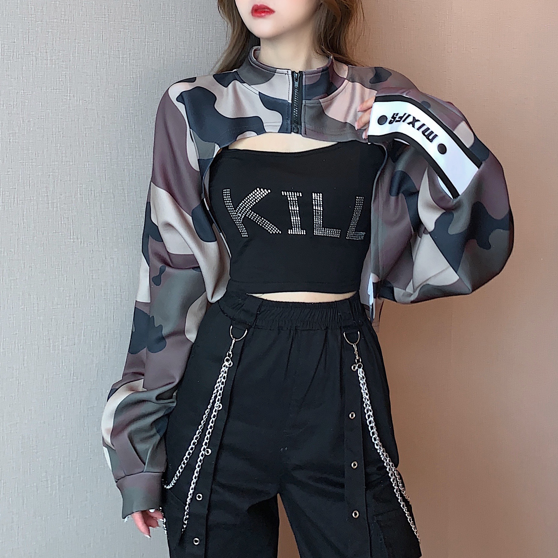秋季酷女孩穿搭jazz爵士风格秋天工装裤搭配上衣服女装帅气嘻哈潮