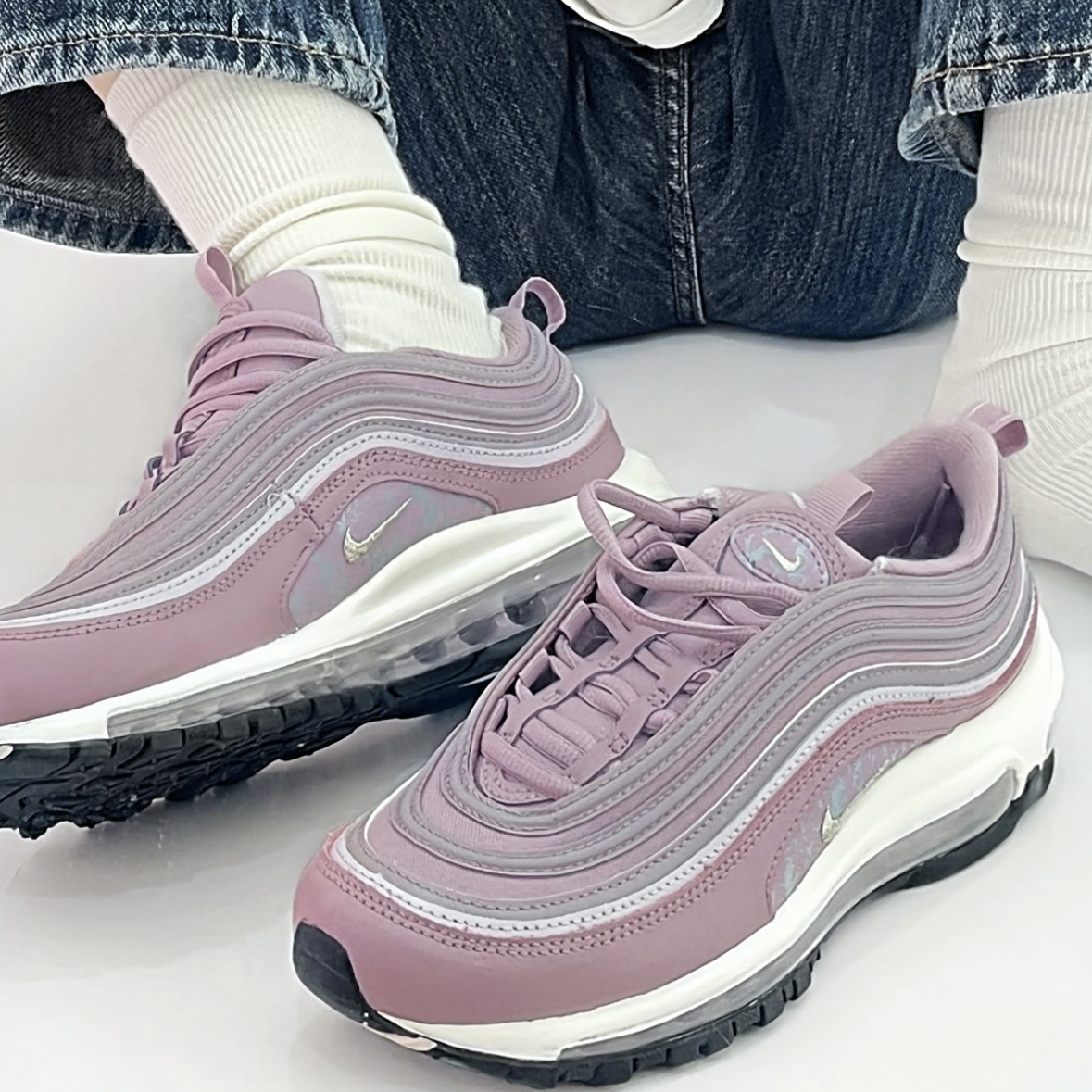 Nike/耐克 Air Max 97 女子子弹头全掌气垫休闲运动鞋 DH0558-500