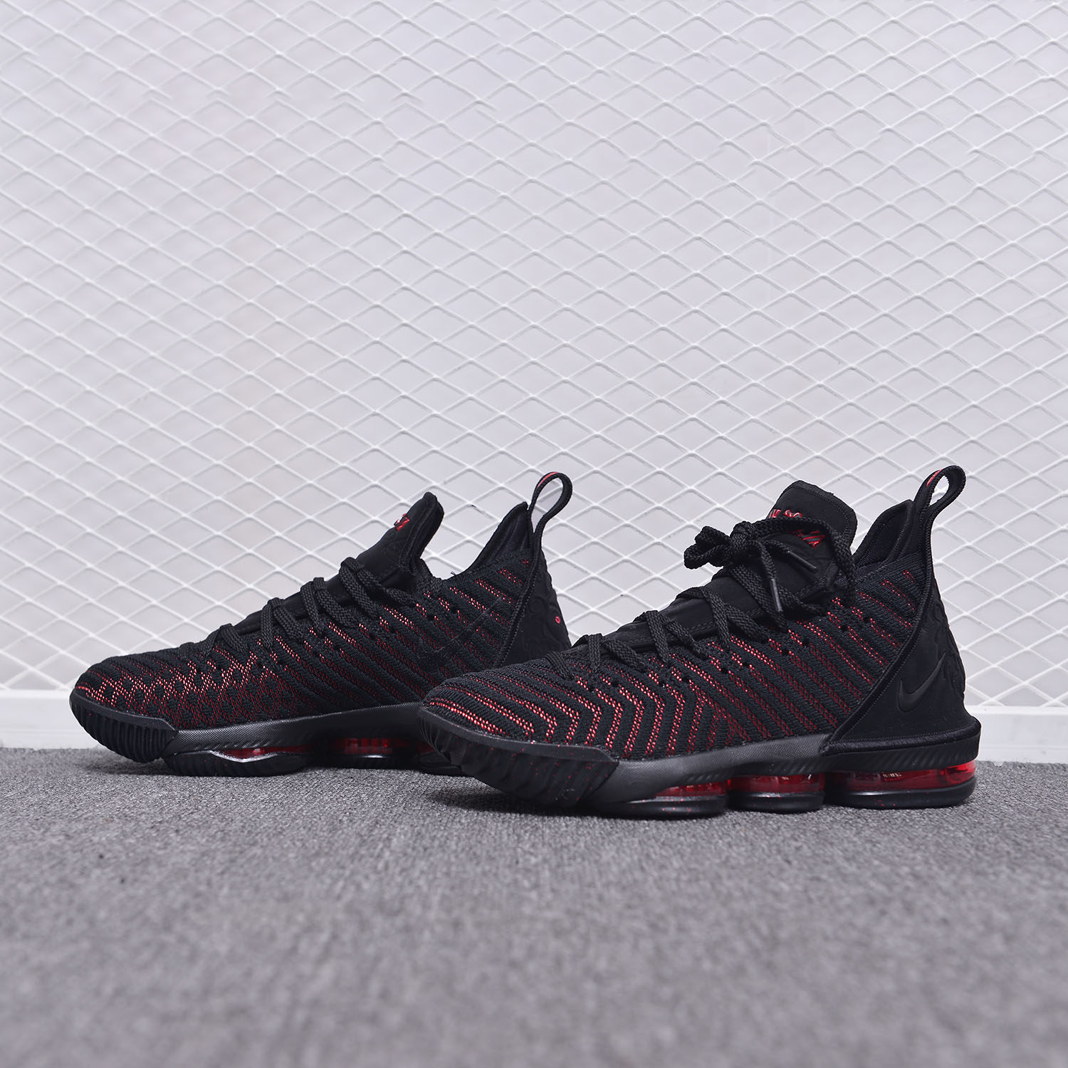 詹姆斯16篮球鞋耐克运动鞋-特价促销-优惠券领取-价格|多少钱|什么