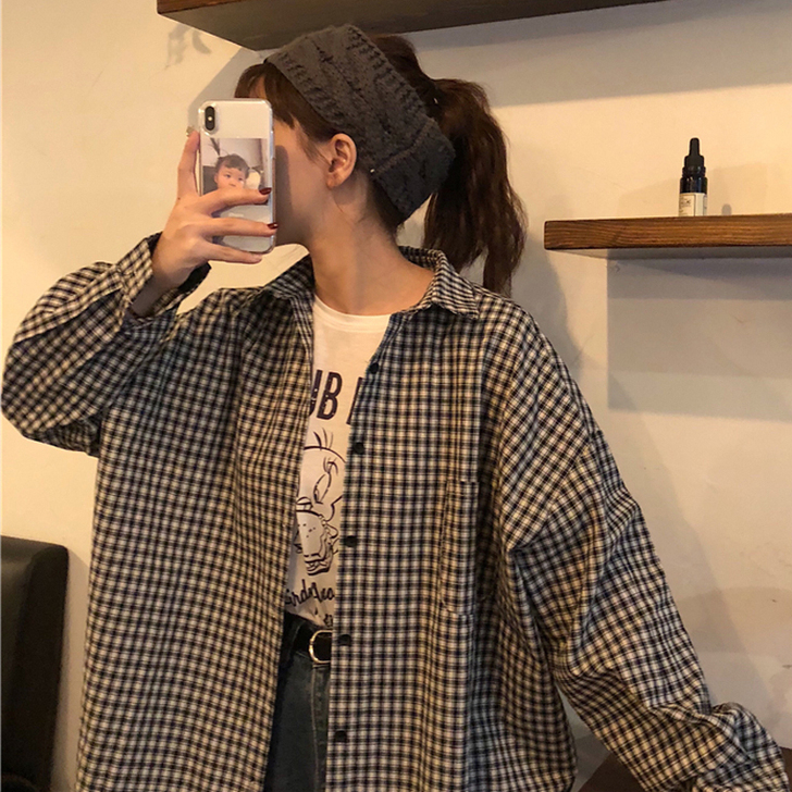 2019款秋装韩版女装休闲复古宽松显瘦中长款长袖格子衬衫上衣