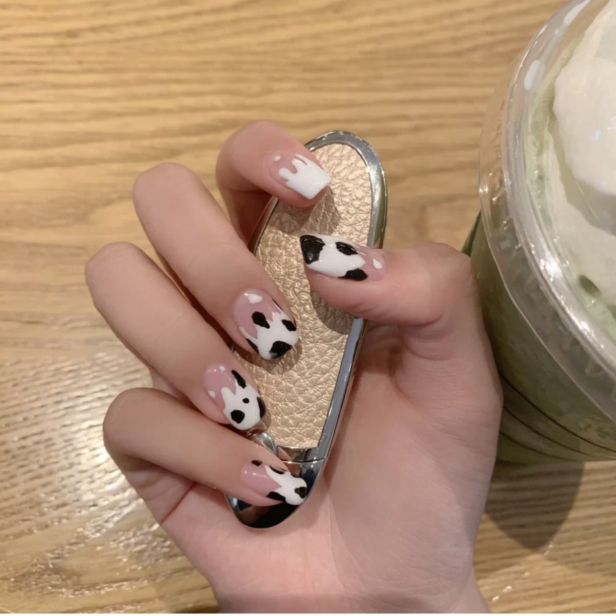 jiajia手工定制甲片小红书爆款可爱奶牛美甲孕妇可用循环穿戴假指