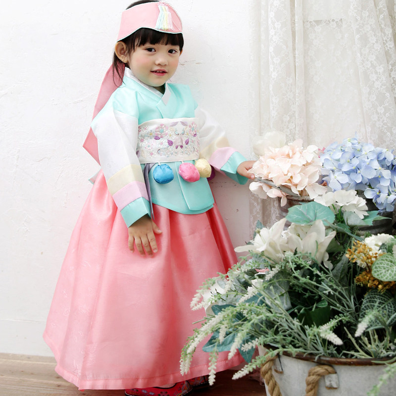 朝鲜服族服装儿童