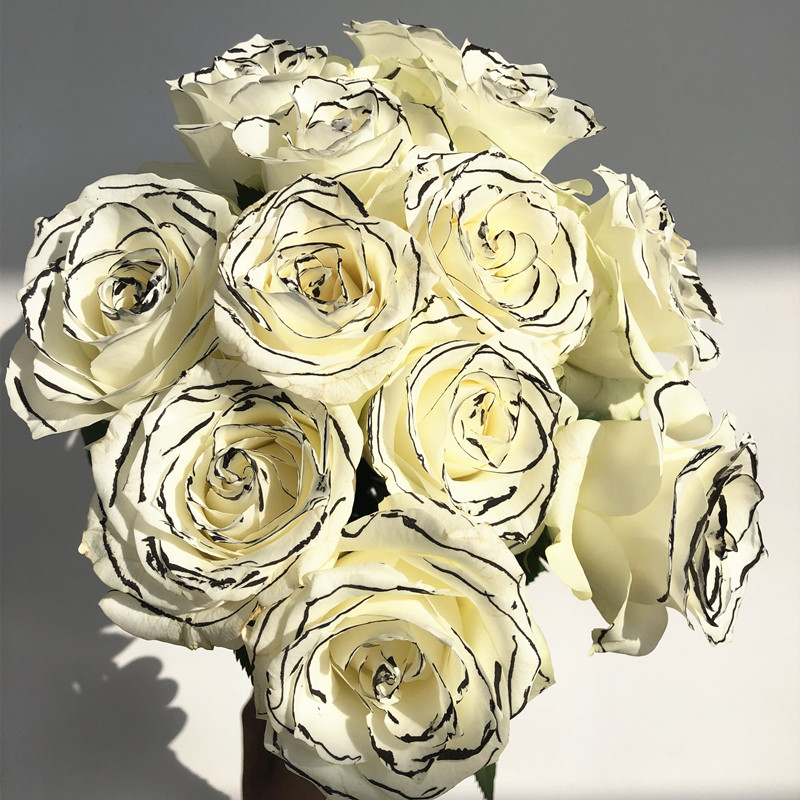 香奈儿玫瑰仙花高端花艺家庭插花求婚表白爱情生日礼物全国速递