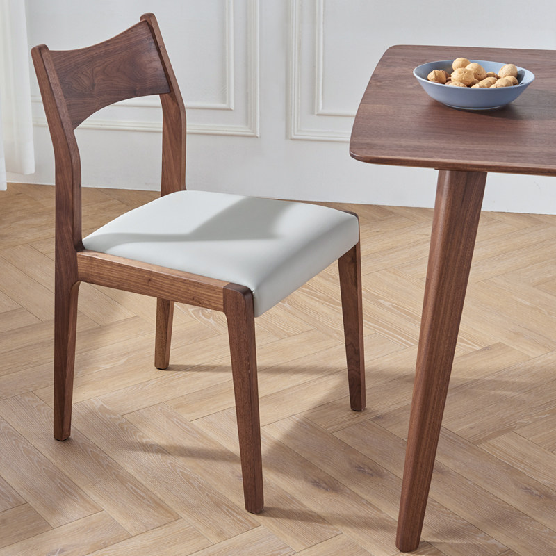 (今日4折)北欧实木餐椅简约成人书椅北美黑胡桃餐椅新中式家用餐厅轻