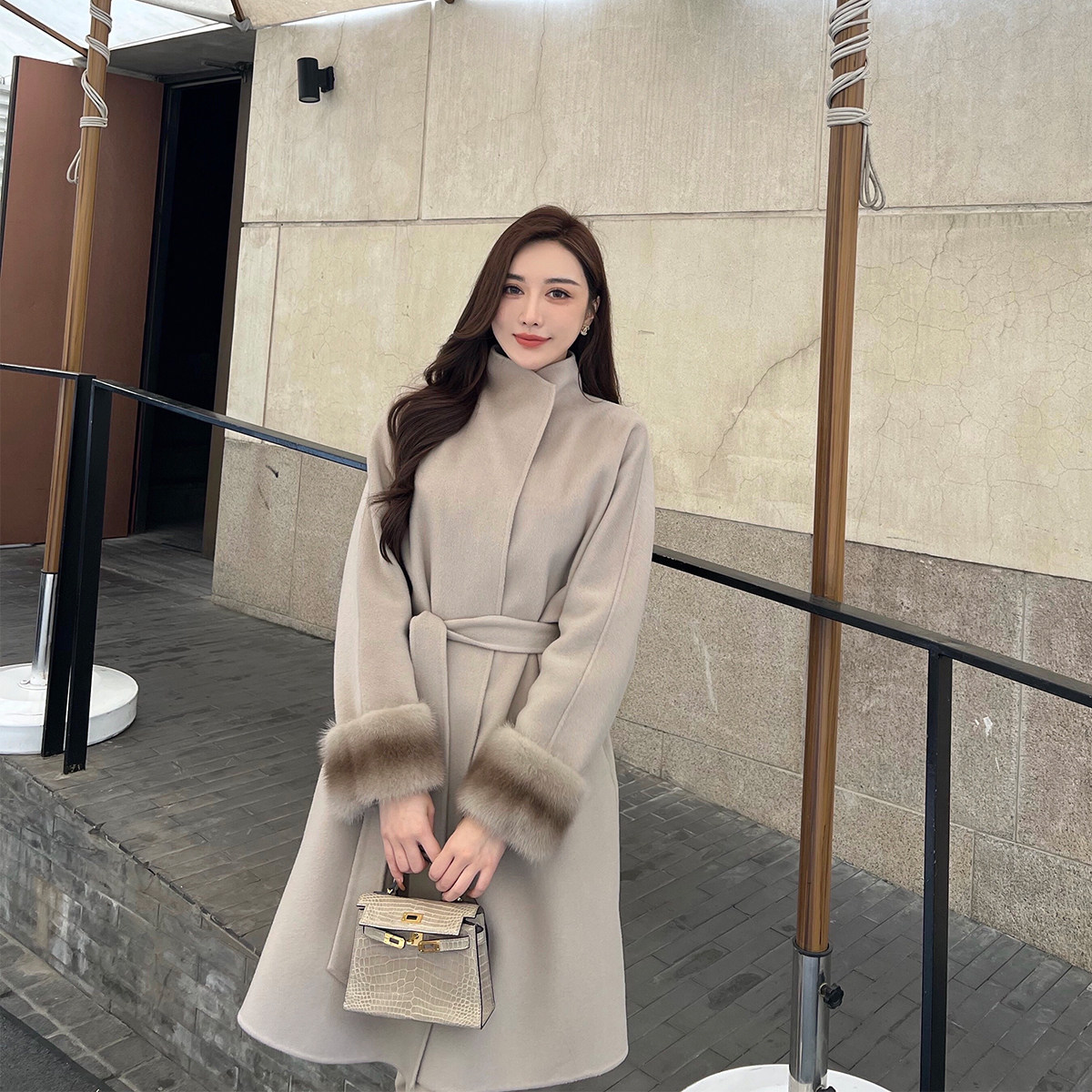 sx善喜显白奶茶灰全羊毛双面呢拼接真水貂毛袖口大衣中长款外套女