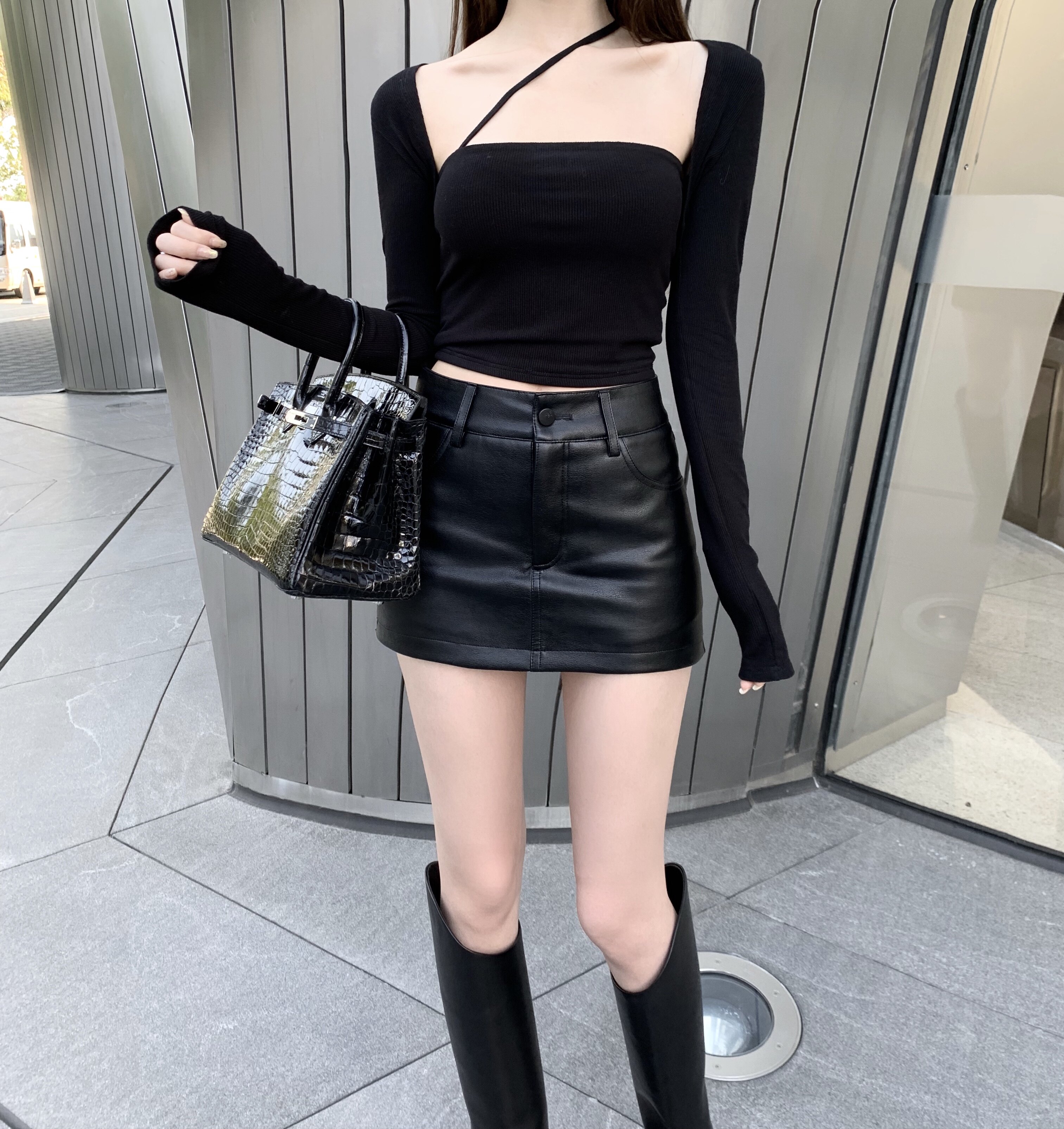 chicyou 辣妹大王新款中低腰显瘦百搭哑光皮裙裤秋冬时髦显高裤子