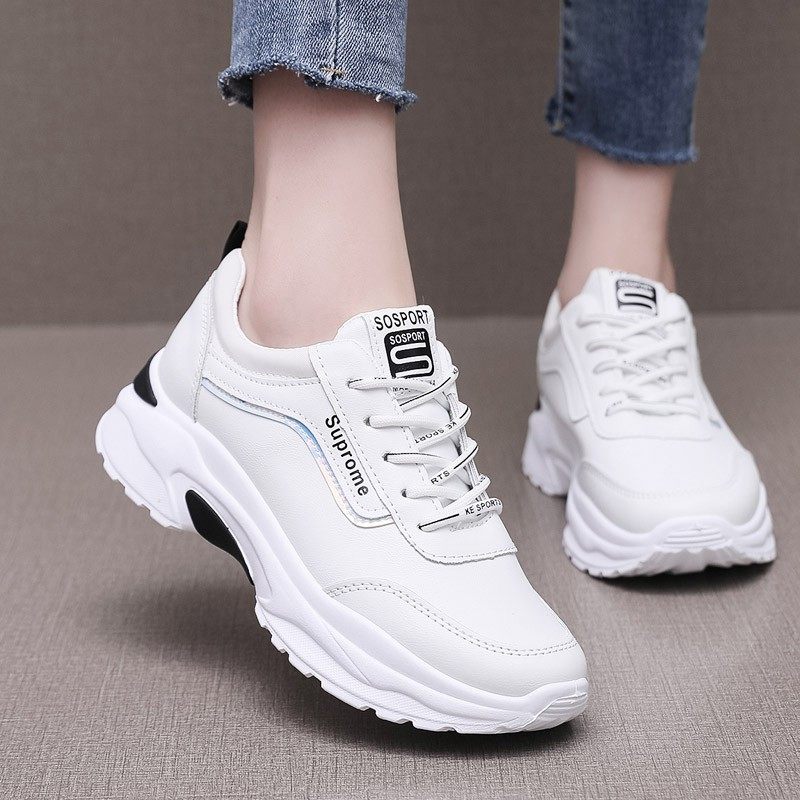 运动鞋女2022春夏新款学生网面跑步小白鞋女款百搭休闲透气网鞋潮