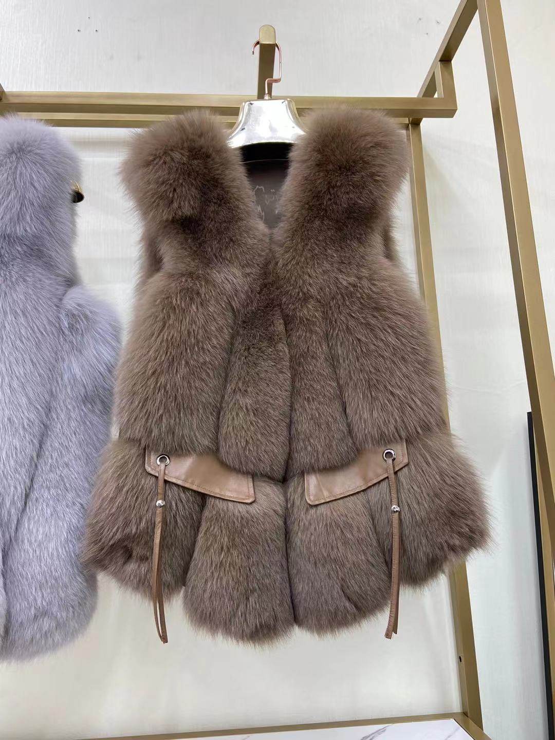 2020秋冬新款狐狸毛马甲女中长款真毛马夹背心海宁皮草外套女口袋