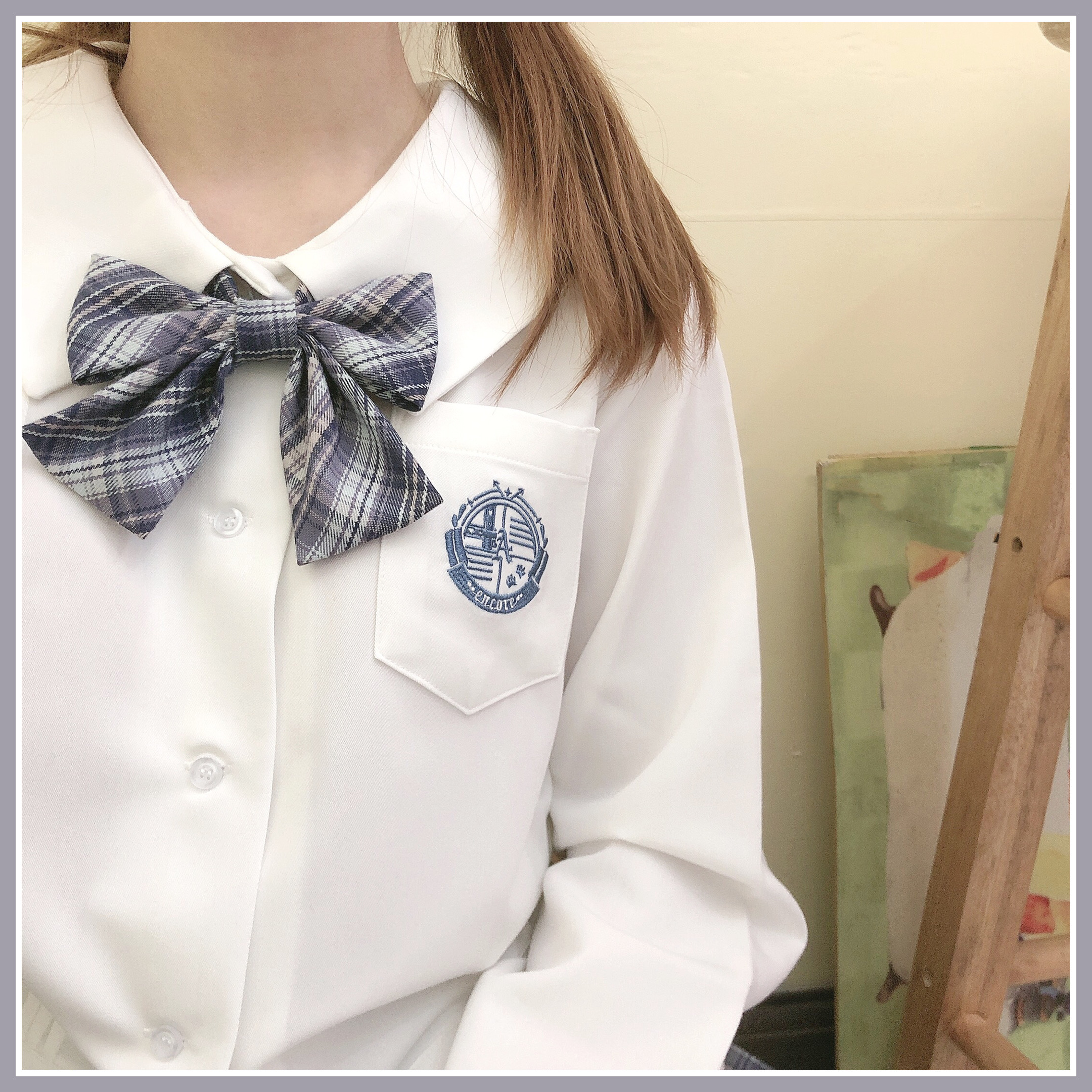 热销jk衬衫_安可原创 指南星 春季新款日系jk学院风徽章刺绣长袖方领