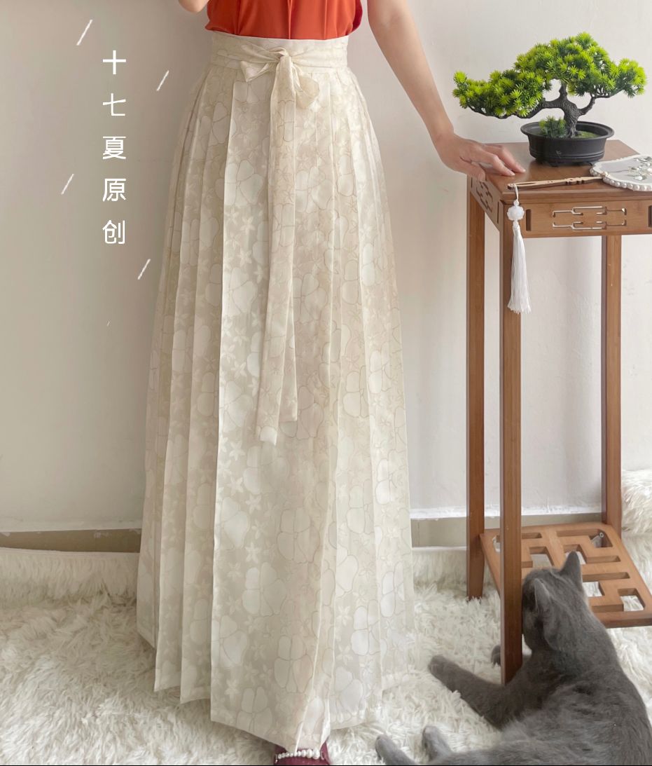 十七夏【花好多朵】原创设计明制汉服一片式穿孔百搭马面裙