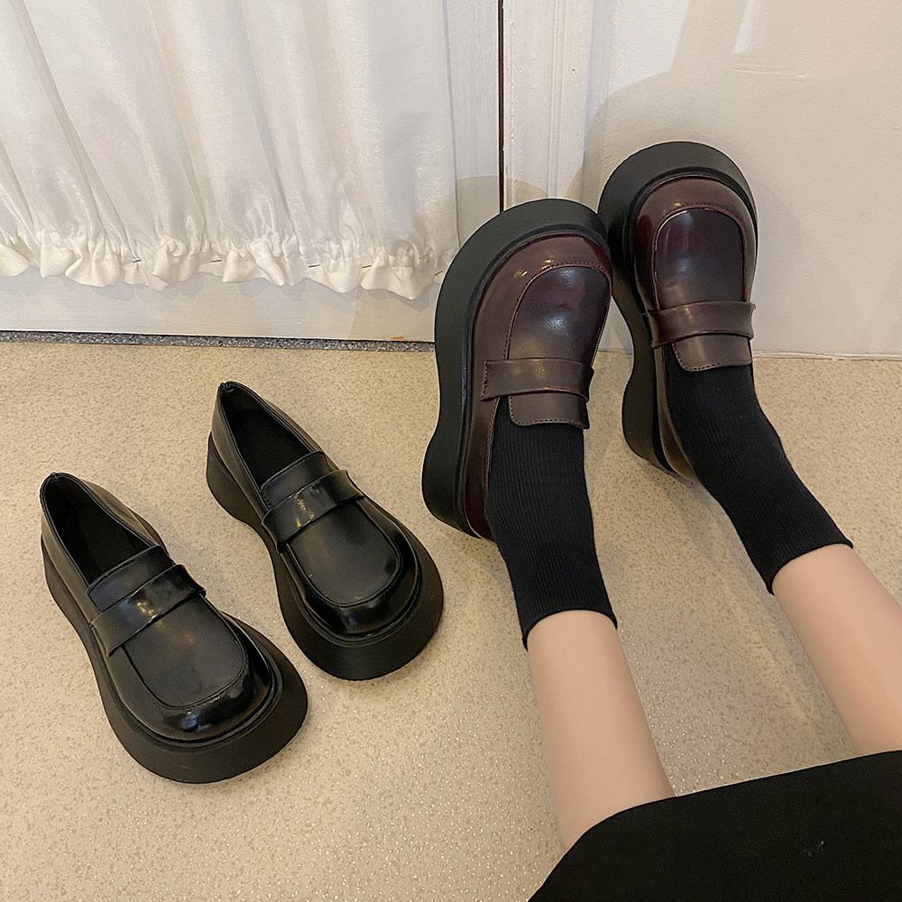 小皮鞋女英伦风2021新款百搭厚底松糕鞋学院风jk制服鞋显脚小单鞋