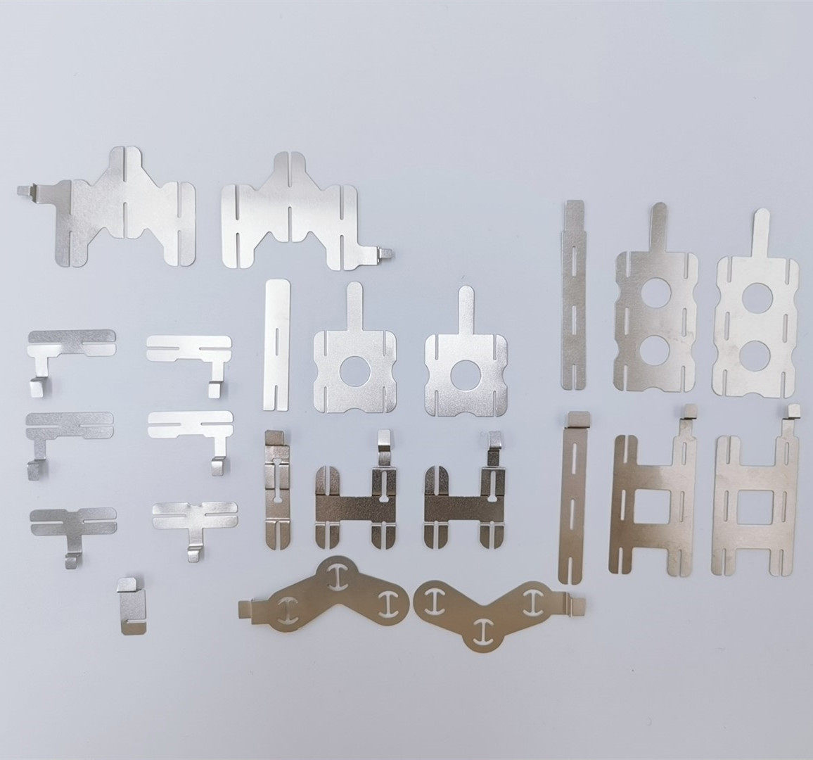 牧田款锂电池连接片大艺款18650焊接镍片电动工具配套折弯专用铁