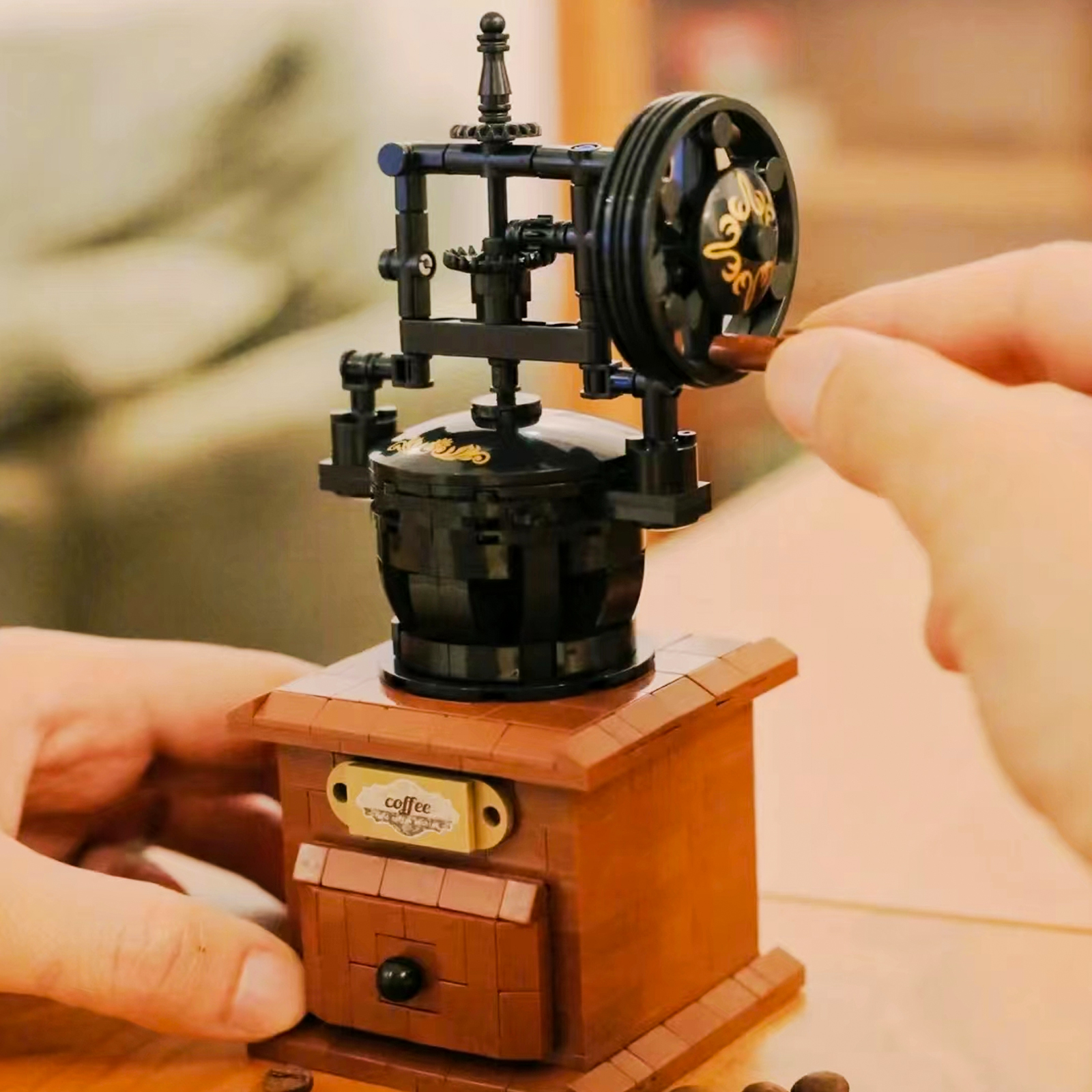 哲高MINI砖系列复古手摇磨豆机咖啡机仿真拼装积木模型益智玩具摆
