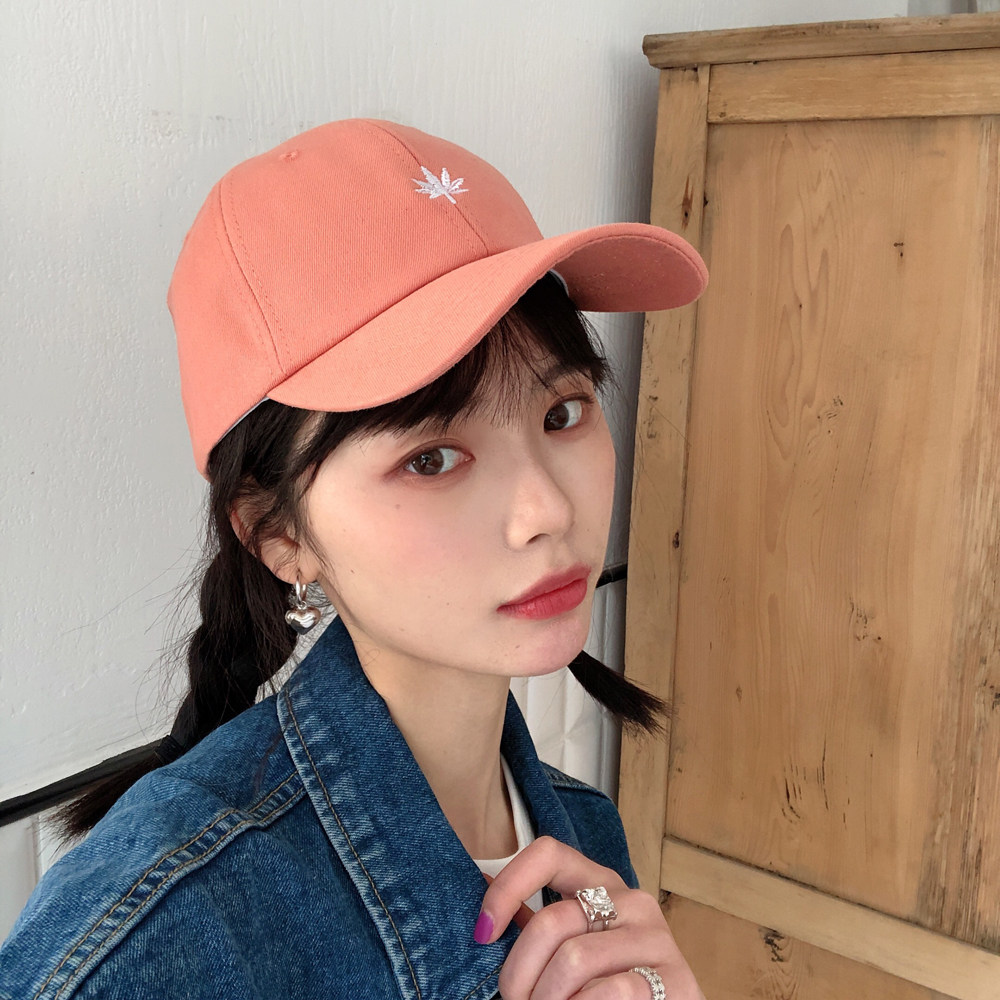 ins风西柚色棒球帽女春夏天软顶枫叶棉质百搭文艺鸭舌帽—帽子