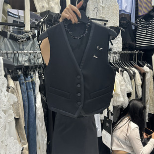 2024夏季新款韩版小众设计V领无袖单排扣修身显瘦西装马甲外套