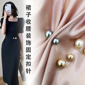 胸针的戴法戴在腰间