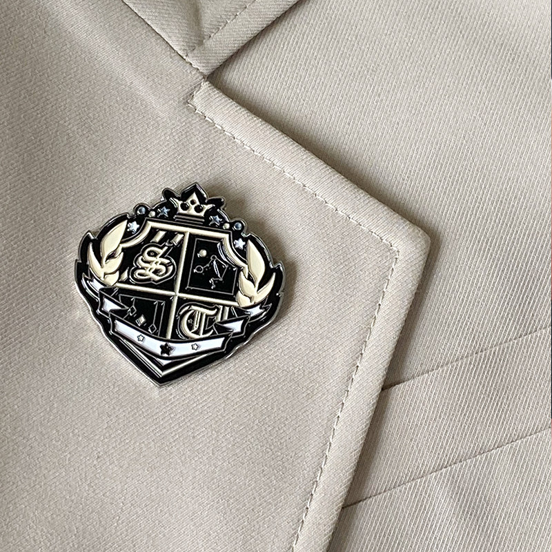 小粉小蓝和小黑橡果indexacorn金属jk徽章现货