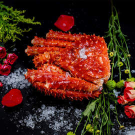 智利进口帝王蟹4～3.6斤海鲜水产鲜活熟冻皇帝螃蟹送吃蟹工具