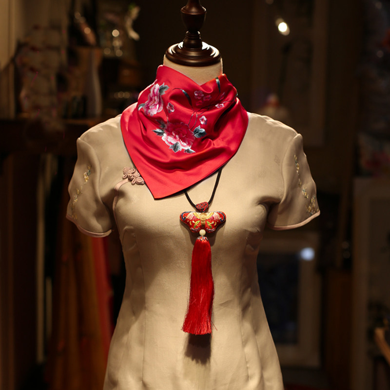 雅绣集纯手工湘绣真丝方巾丝巾气质围脖刺绣围巾民国风韵开学礼品