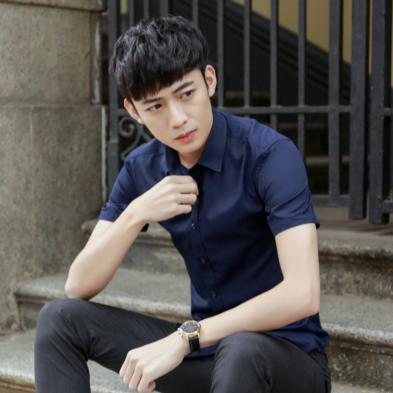 韩版正装白衬衫男夏季纯色免烫青少年短袖大码修身蓝衬衣男生时尚