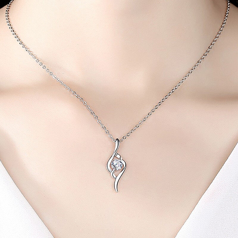 铂金项链女正品pt950白金锁骨链2022年新款女生钻石吊坠珠宝首饰