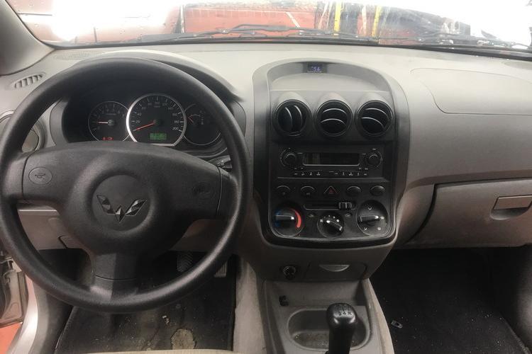 【第一次拍卖】浙f511cf五菱牌lzw6430jf小型普通客车