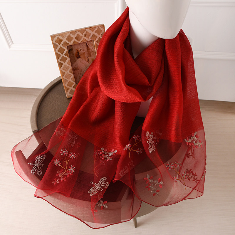 红色丝巾女真丝围巾春秋薄款送礼妈妈旗袍披肩纱巾婚礼礼物本命年