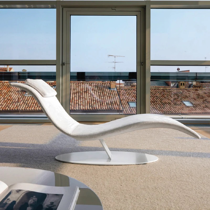 北欧极简玻璃钢造型躺椅沙发艺术简约现代游泳池别墅休闲会所设计