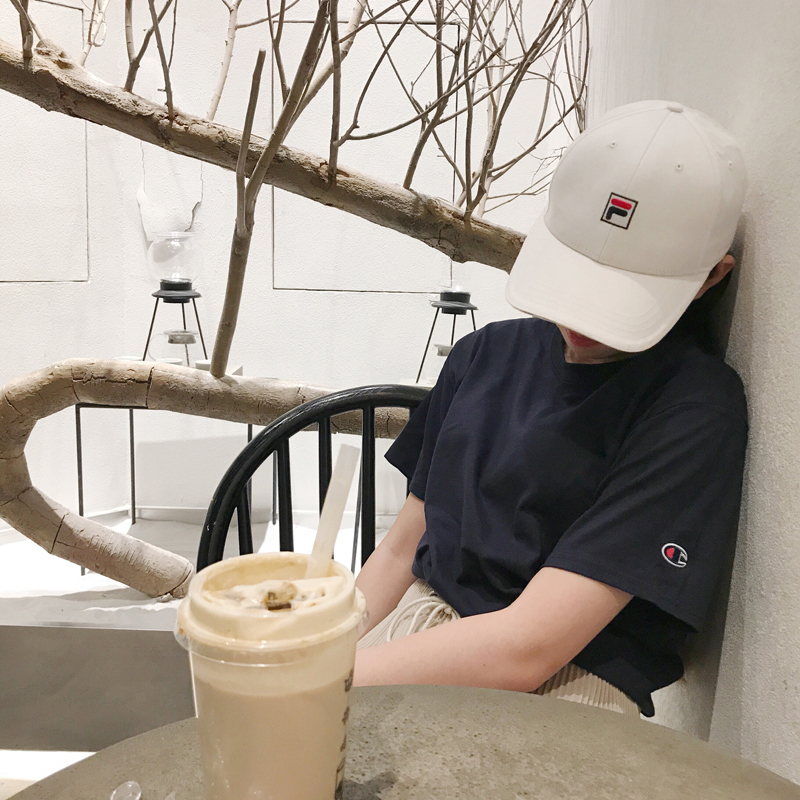 美版潮牌冠軍Champion logo情侶男女圓領純棉打底黑白純色短袖T恤在類目 女裝/女士精品, T恤中 - 來自Buy2taobao.com提供專業的淘寶代購服務