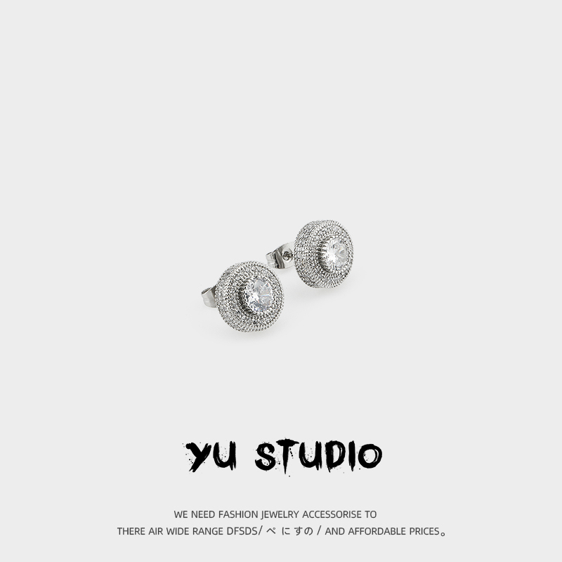 YU原创设计欧美嘻哈圆形满钻耳钉潮牌小众轻奢情侣款男女耳饰品